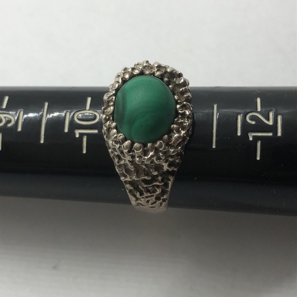 VTG Brutalist Silver w/Malachite ring size 11 - Picture 3 of 4